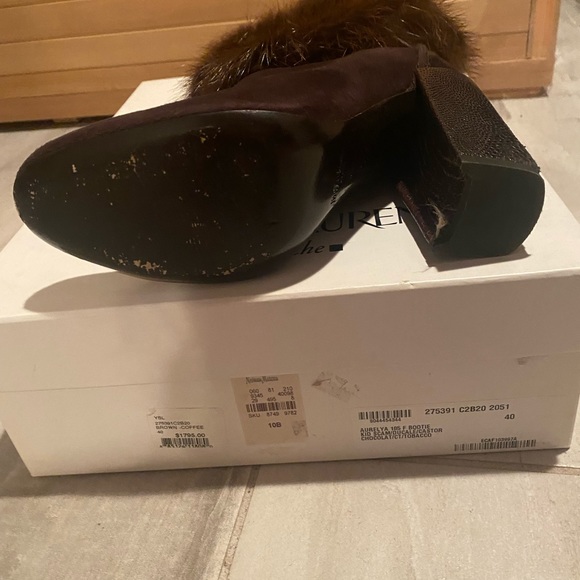 Luxurious brown suede boots, fur topped and alligator print leather heal. - Picture 8 of 13